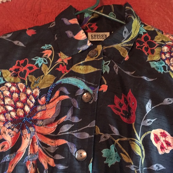 Jacket - Picture 3 of 6